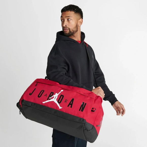 JORDAN‎ Jumpman Sport Duffle Bag in Gym Red - Picture 1 of 15